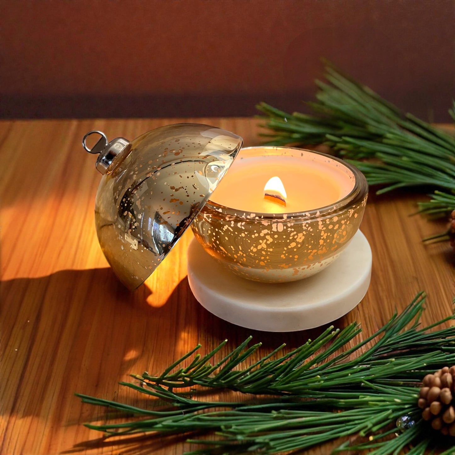 Ornament Candle 7oz -Frosted Fir